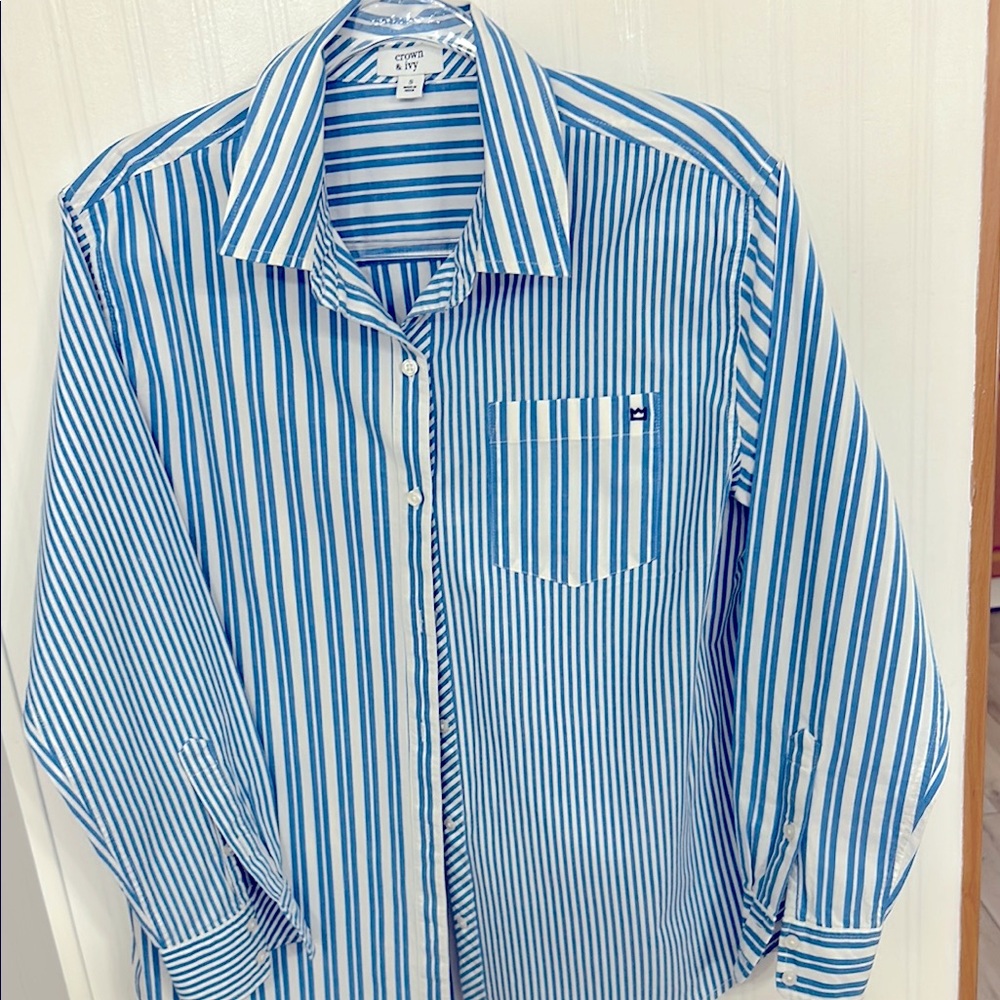 Women’s long sleeve striped shirt